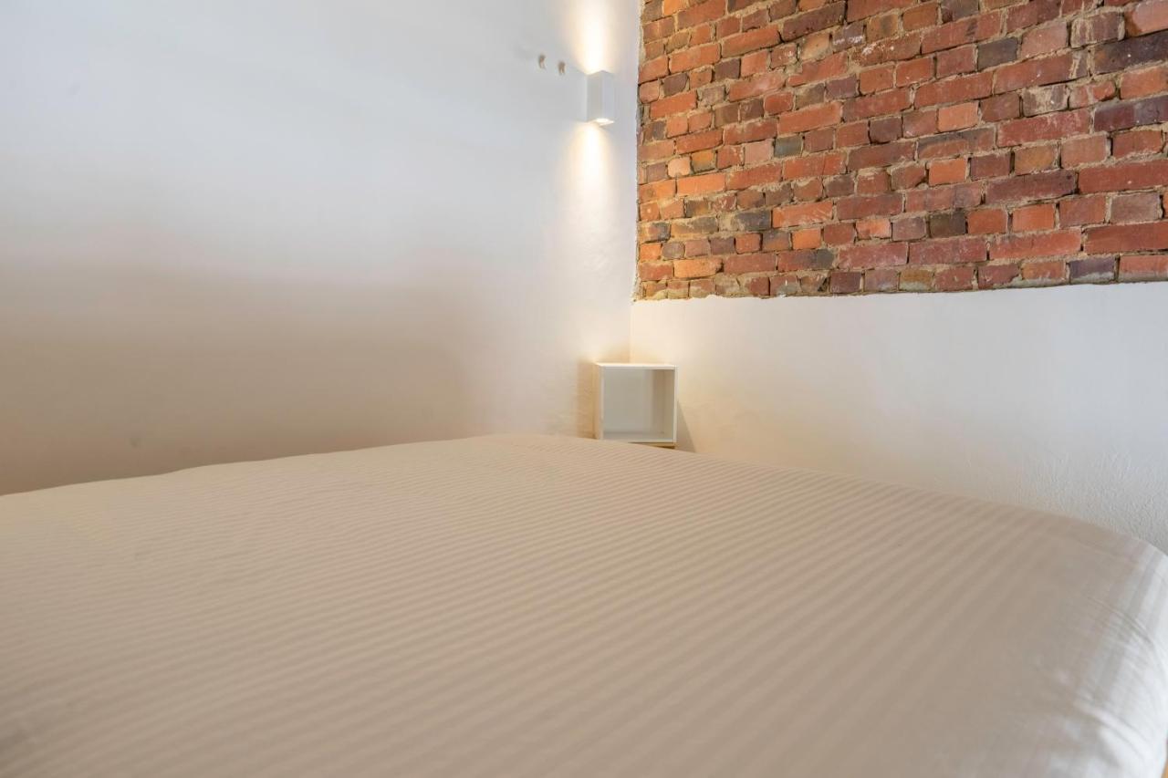 South Buona Vista Studio Suites A Hotel Singapura