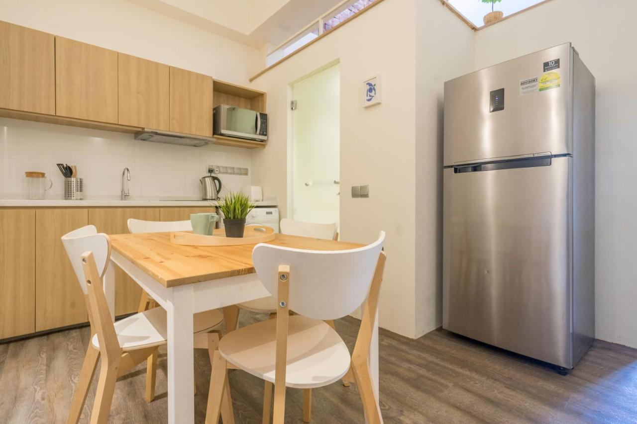 South Buona Vista Studio Suites A * Singapura